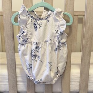 Petite Plume Floral Baby Romper (6-12 months)